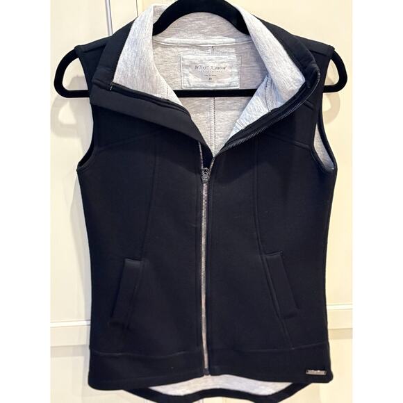 Betsey Johnson Performance Black Zip Up Vest XS - Picture 2 of 5